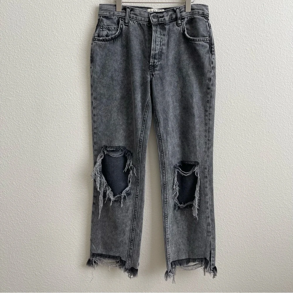 FREE PEOPLE Bottlerocket Grey Maggie Mid Rise Distressed Edgy Straight Leg Jeans - Picture 3 of 13